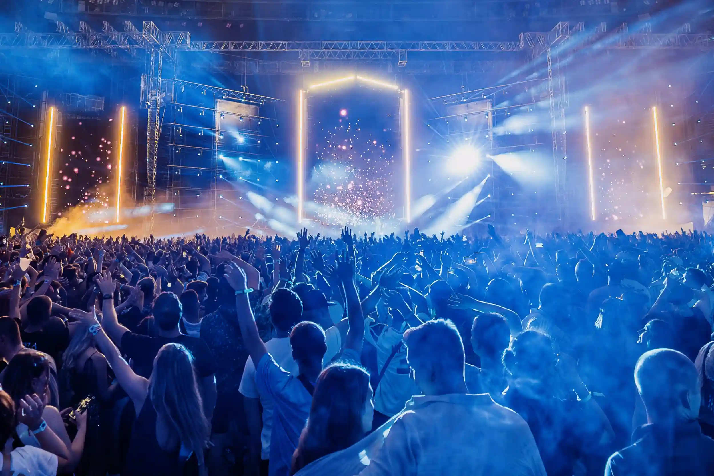Background Crowd